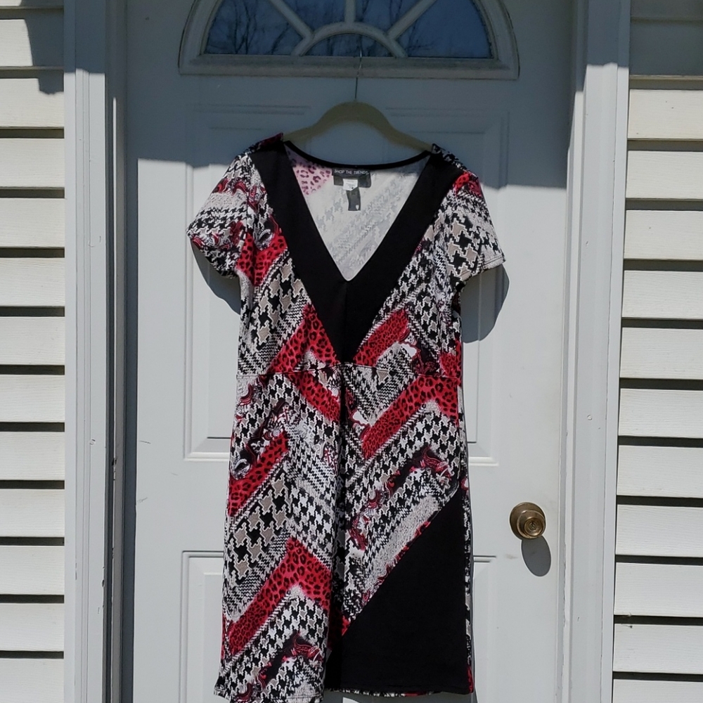 Dress/ Shop the Trends